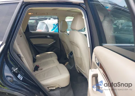 2016 Audi Q5 2.0T Premium z USA, uszkodzony, nr VIN WA1L2AFP2GA029516